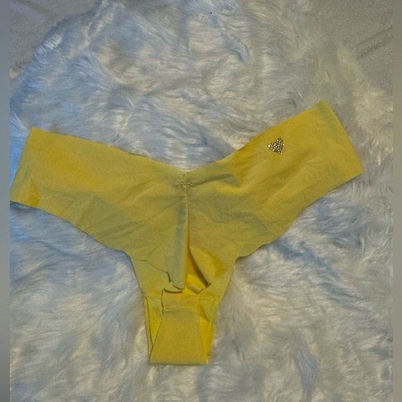 Sexy Little Things Victorias Secret Yellow Pantie - Picture 3 of 7